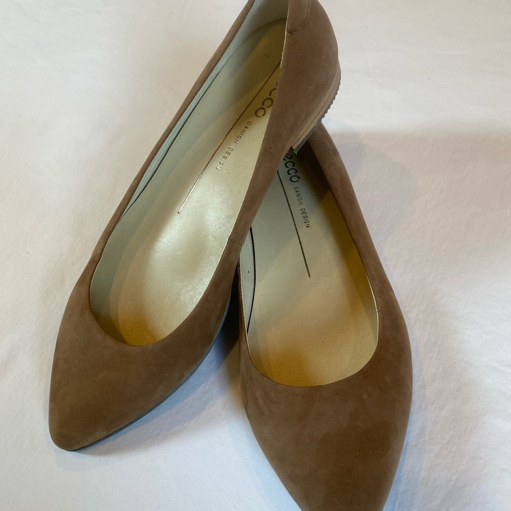 Ecco Danish Design Tan Suede Pointed Flats size36